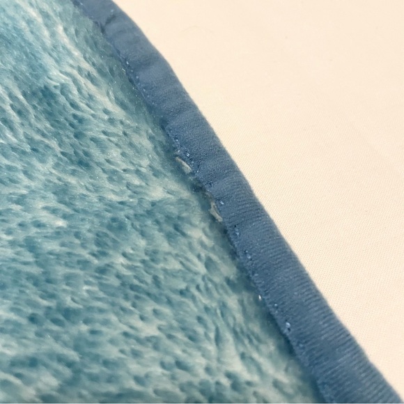 Vintage Winnie the Pooh Blanket Piglet Eeyore Tigger - Picture 15 of 16